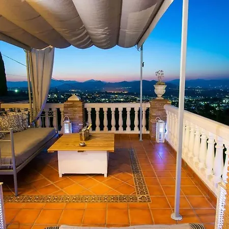 Villa Castillo Esmeralda *